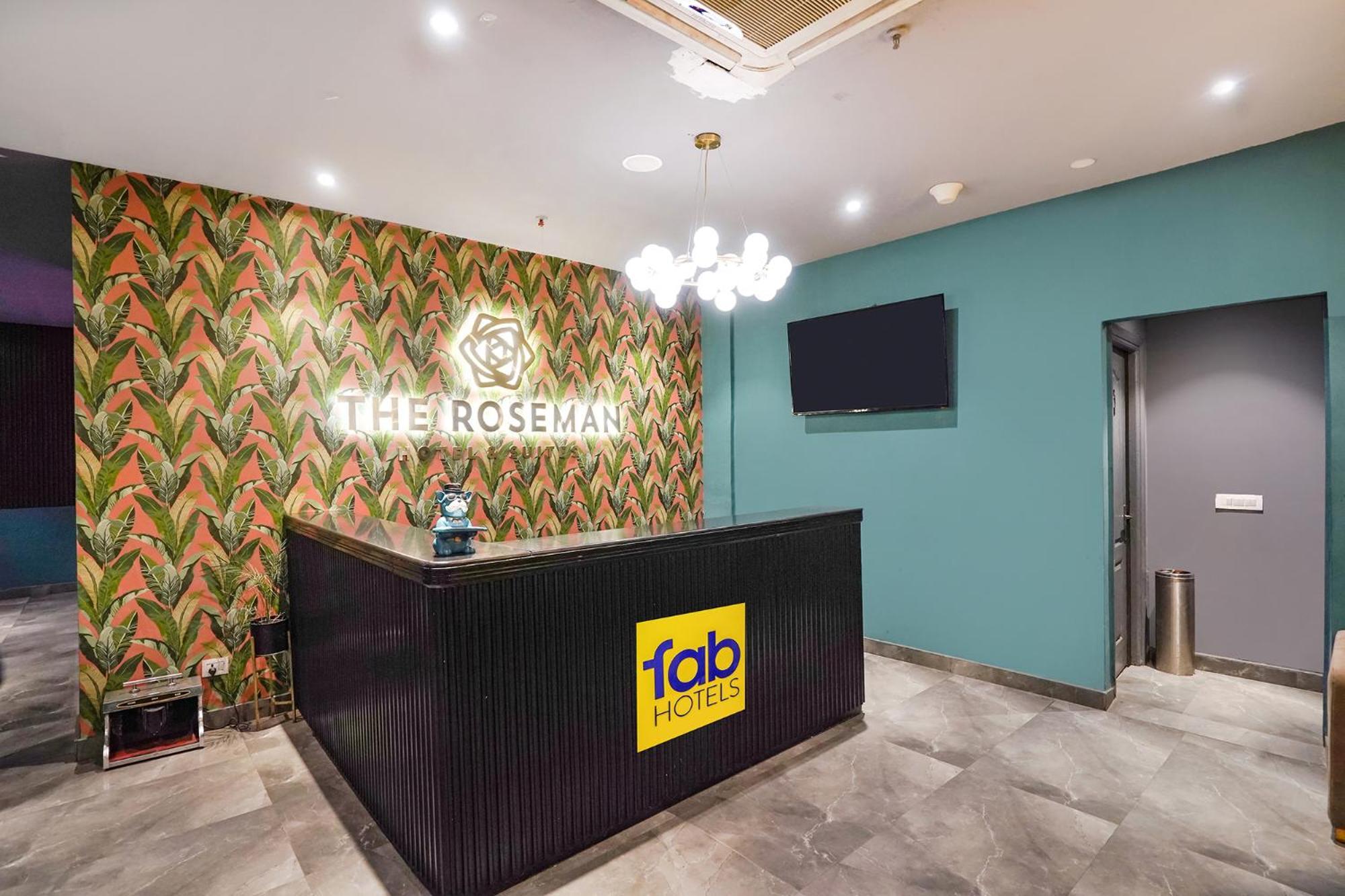 Fabhotel Prime Cloud 9 Ghaziabad Bagian luar foto