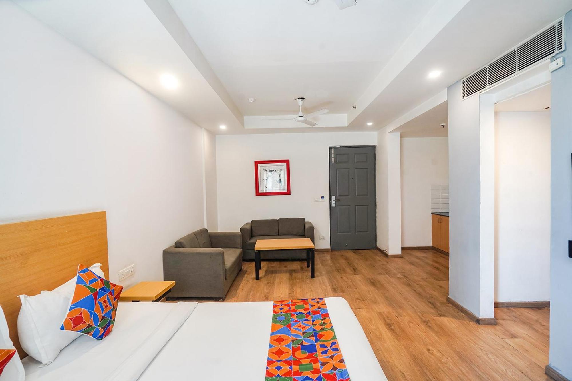 Fabhotel Prime Cloud 9 Ghaziabad Bagian luar foto